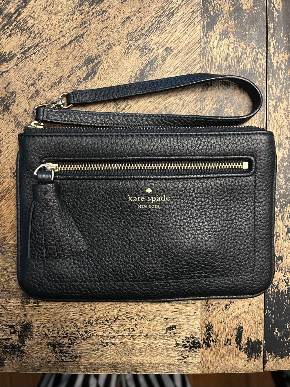 Kate Spade Chester Street Tinie Pebbled Leather Wristlet Wallet Black